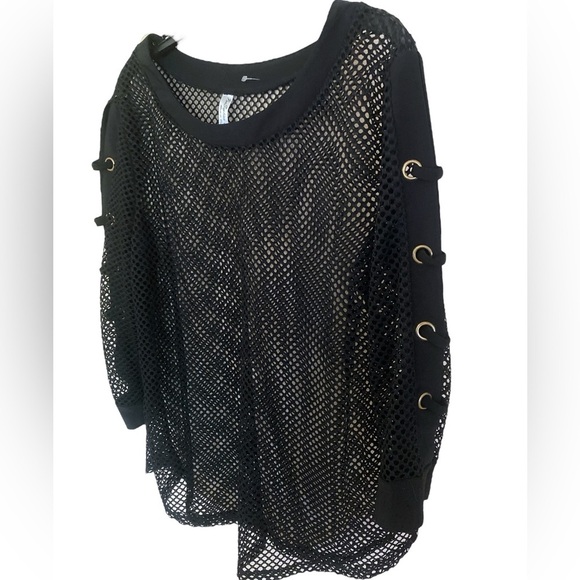 Black Mesh Sheer Knit Top Silver Grommet Sleeve Details NWT Edgy Goth Size Large - Picture 6 of 10